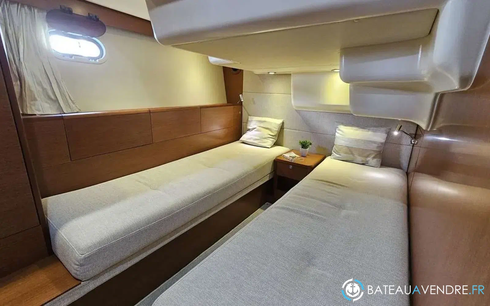 slider 12 Prestige Yachts 400