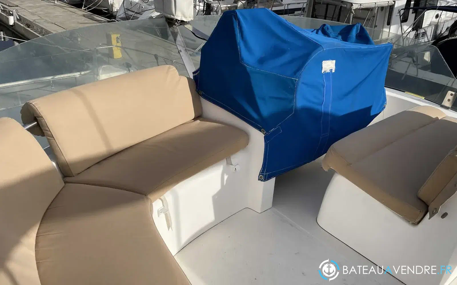 slider 20 Fountaine Pajot Maryland 37