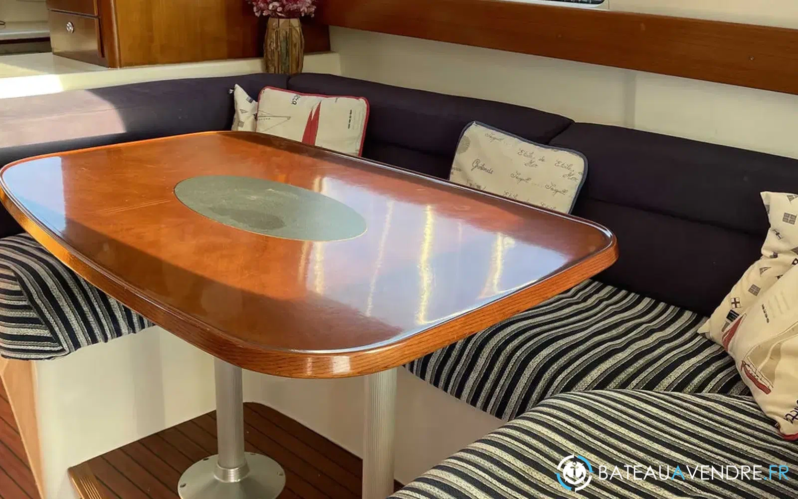 slider 25 Fountaine Pajot Maryland 37