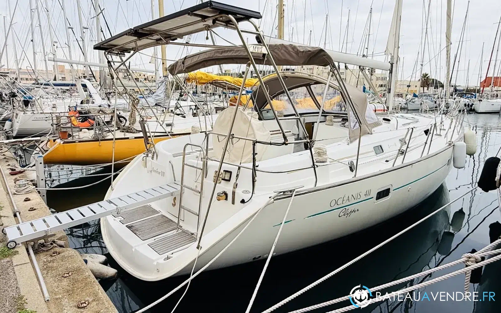 slider 0 Beneteau Oceanis 411 Clipper