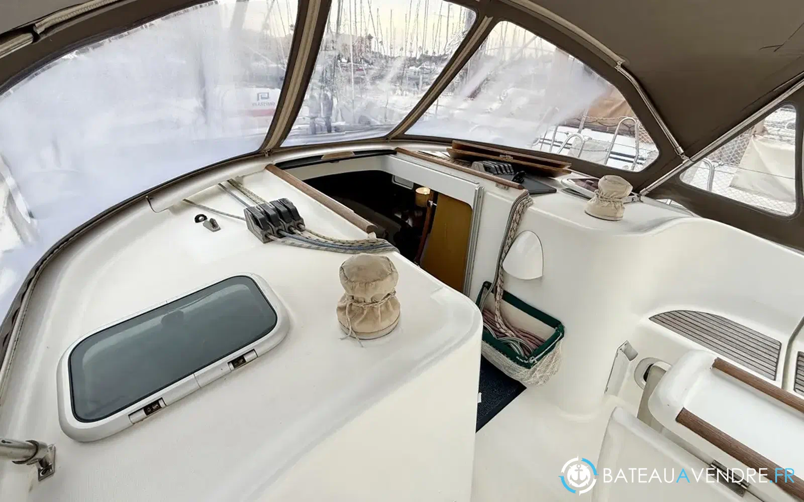 slider 10 Beneteau Oceanis 411 Clipper