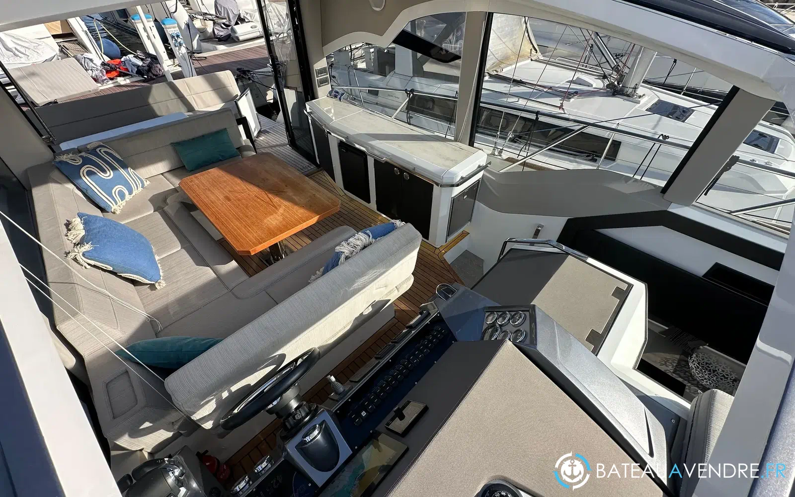 slider 18 Galeon 425 Hts