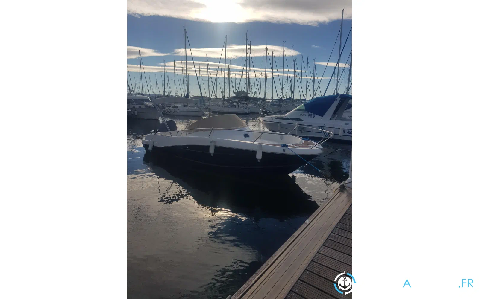 slider 12 Jeanneau Cap Camarat 755 WA