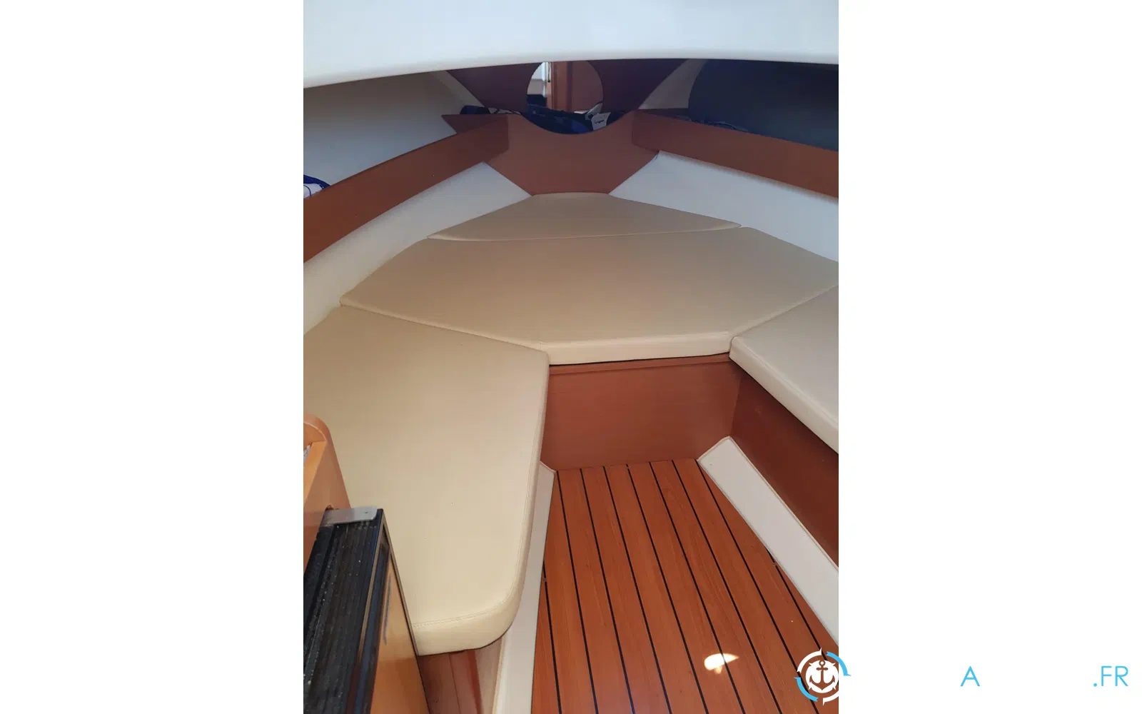 slider 3 Jeanneau Cap Camarat 755 WA