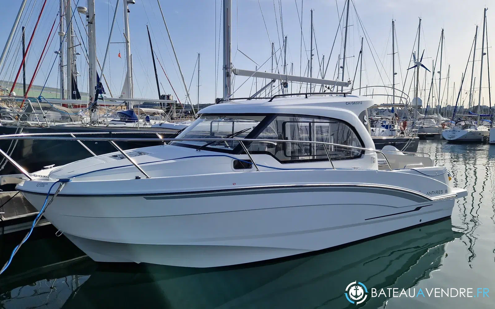 slider 11 Beneteau Antares 8 OB V2
