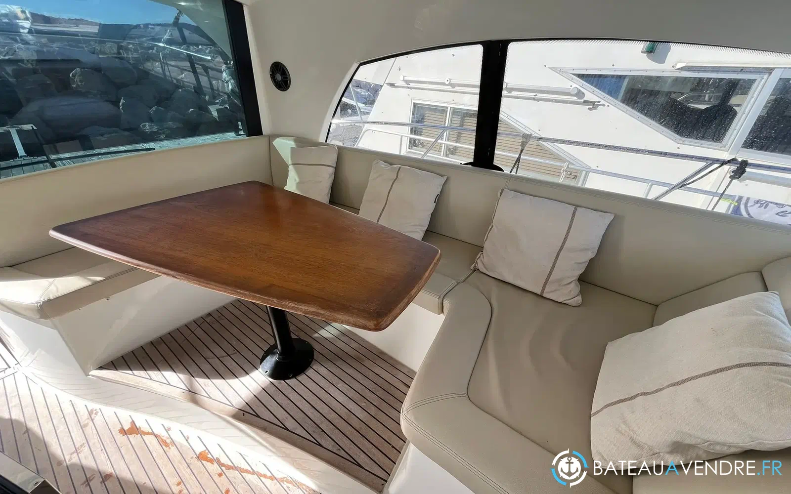 slider 8 Prestige Yachts 42 Sportop