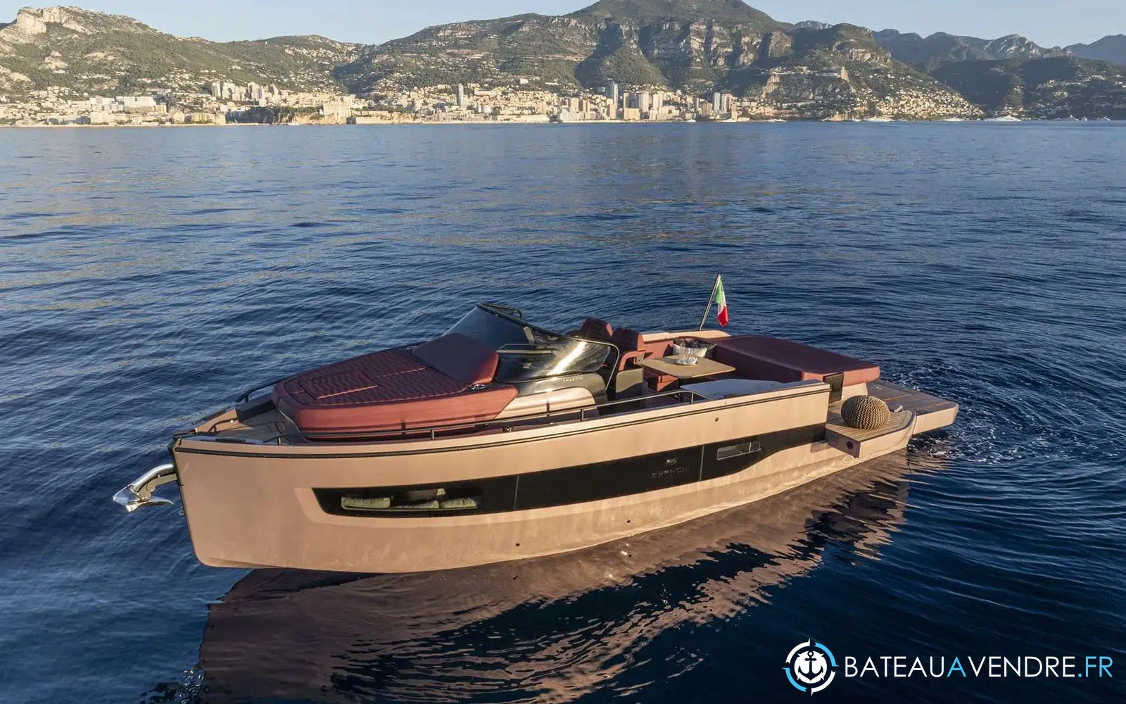 slider 0 Cranchi A32 Luxury Tender
