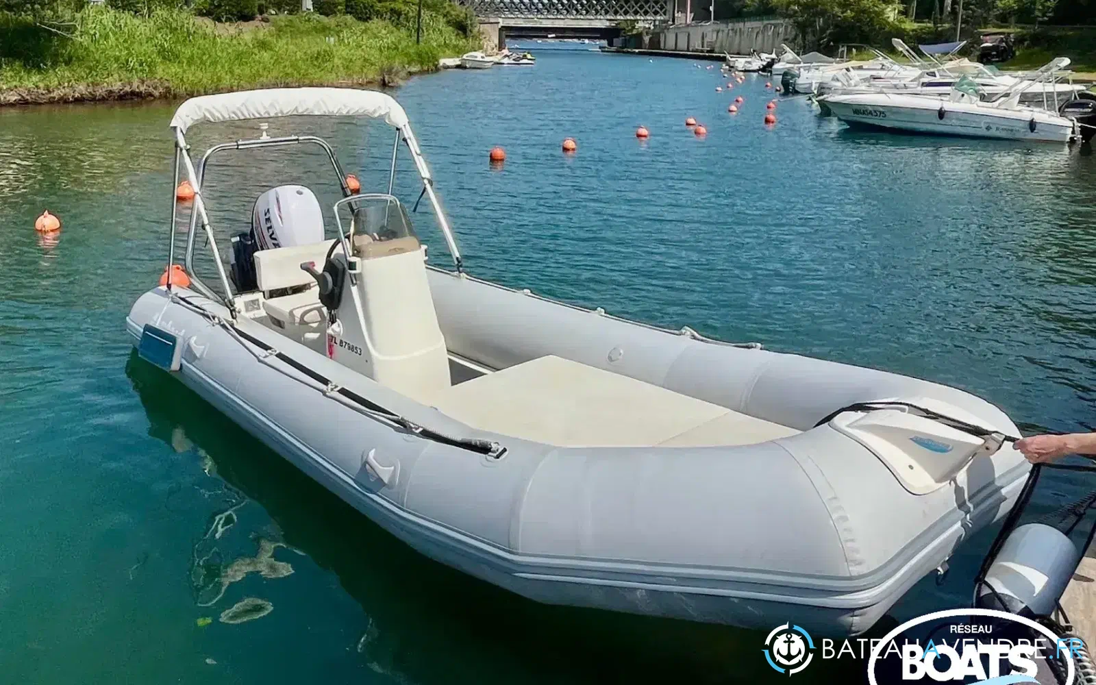 slider 0 Bombard Explorer 525 FB