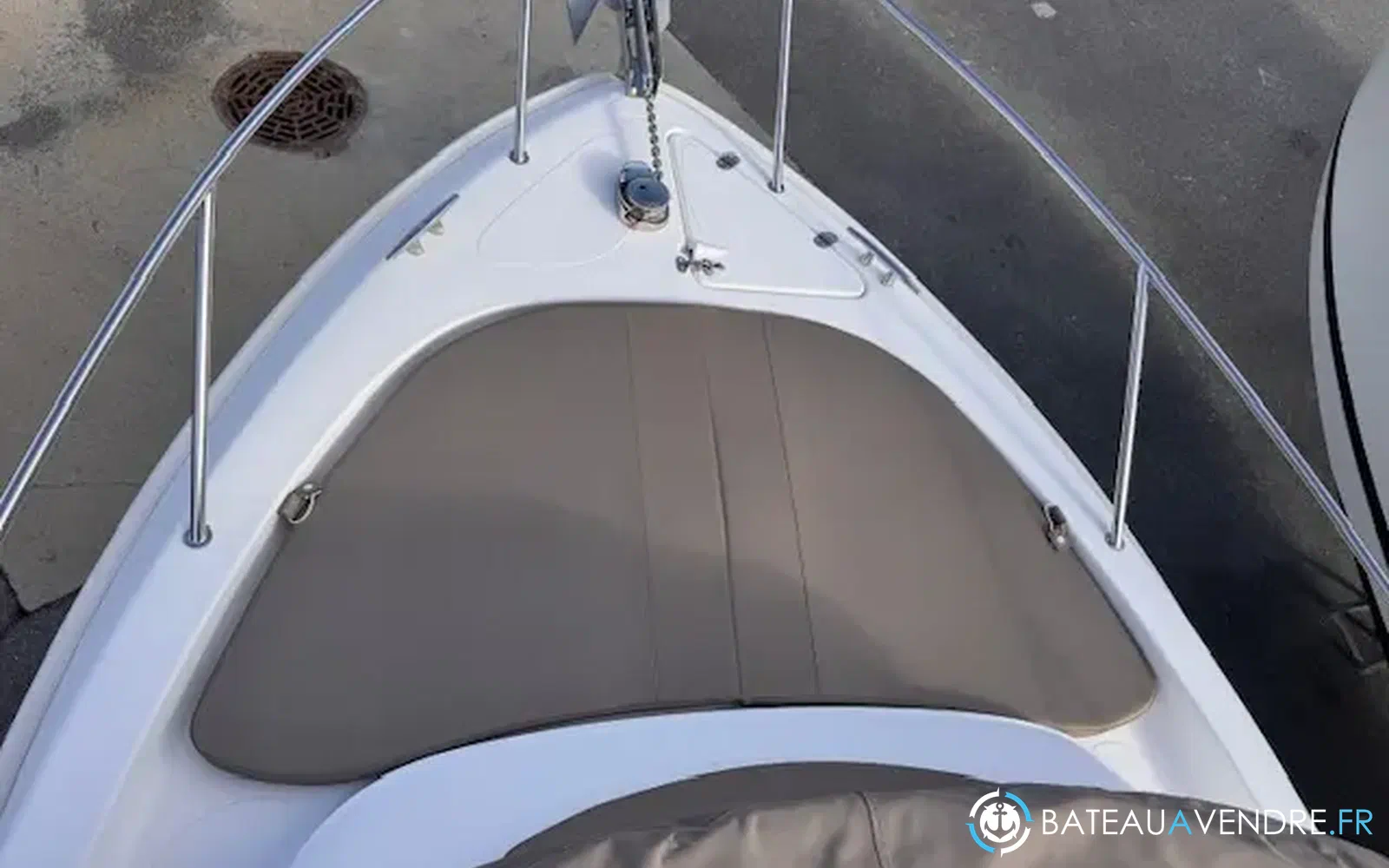 slider 6 B2 Marine Cap Ferret 652 Cabin Cruiser