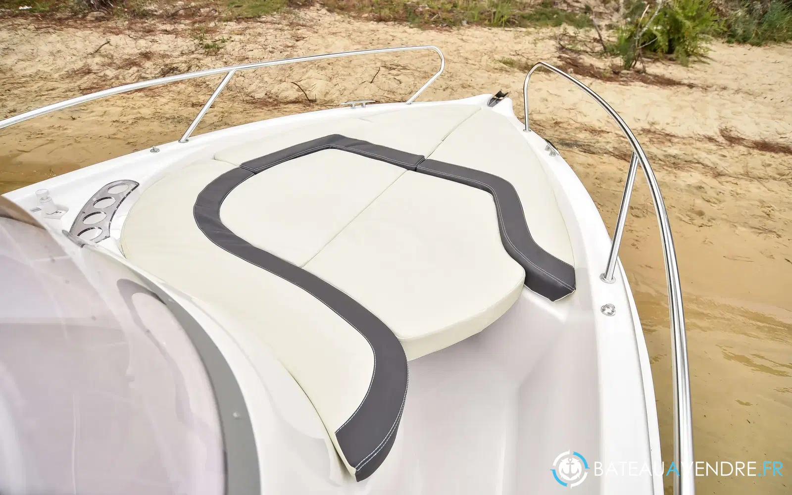 slider 6 B2 Marine Cap Ferret 572 Open