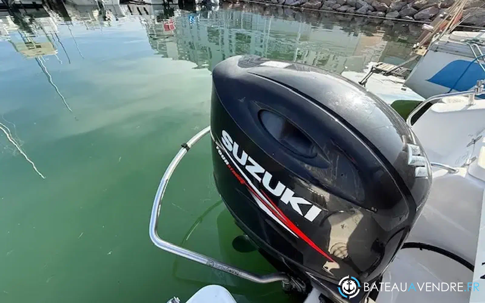 slider 11 B2 Marine Cap Ferret 752 DC