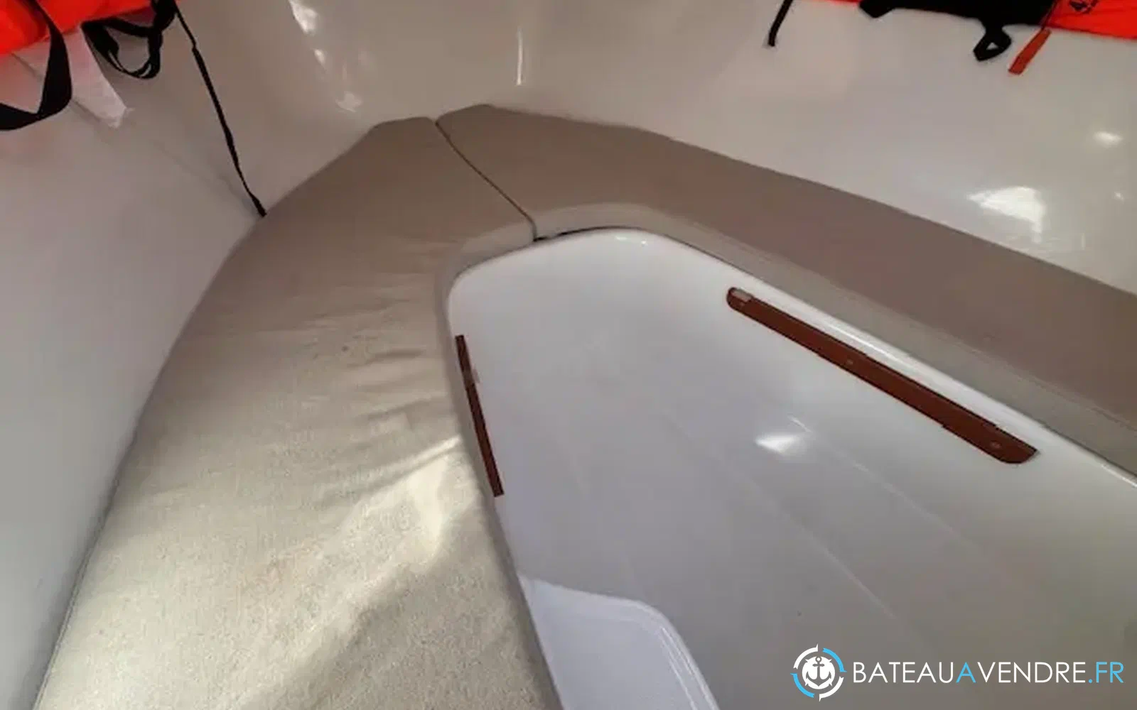 slider 7 Beneteau Flyer 550 Sun Deck