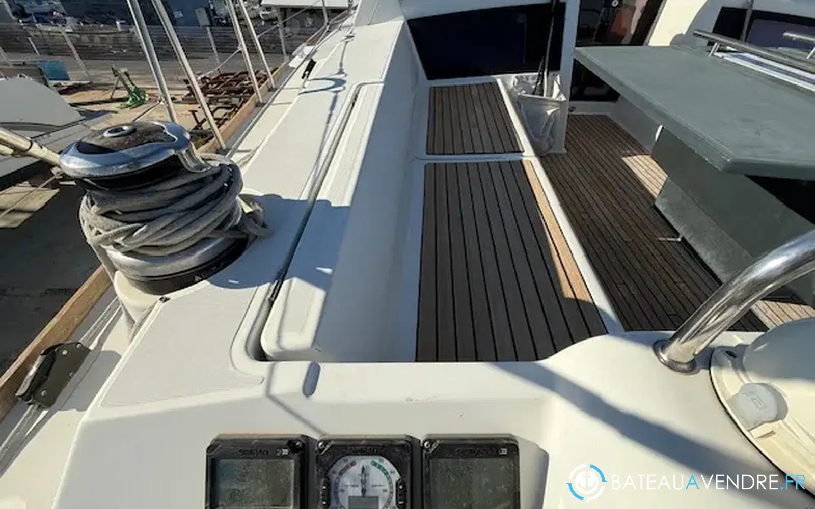 slider 12 Beneteau Oceanis 48