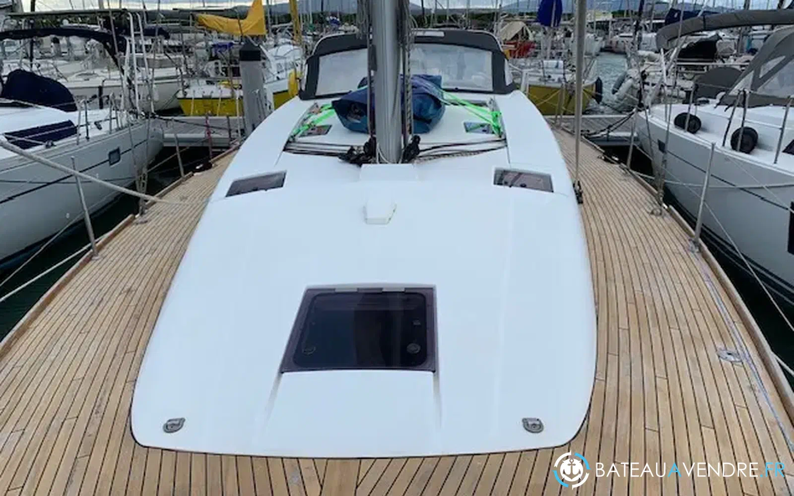 slider 6 Beneteau Sense 46