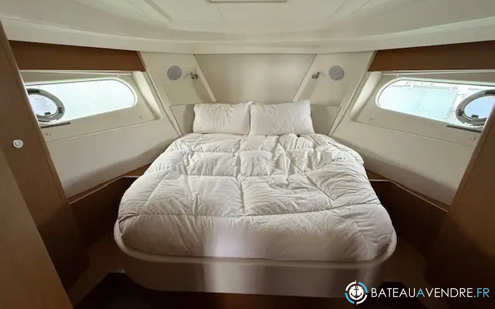 slider 19 Beneteau Swift Trawler 35