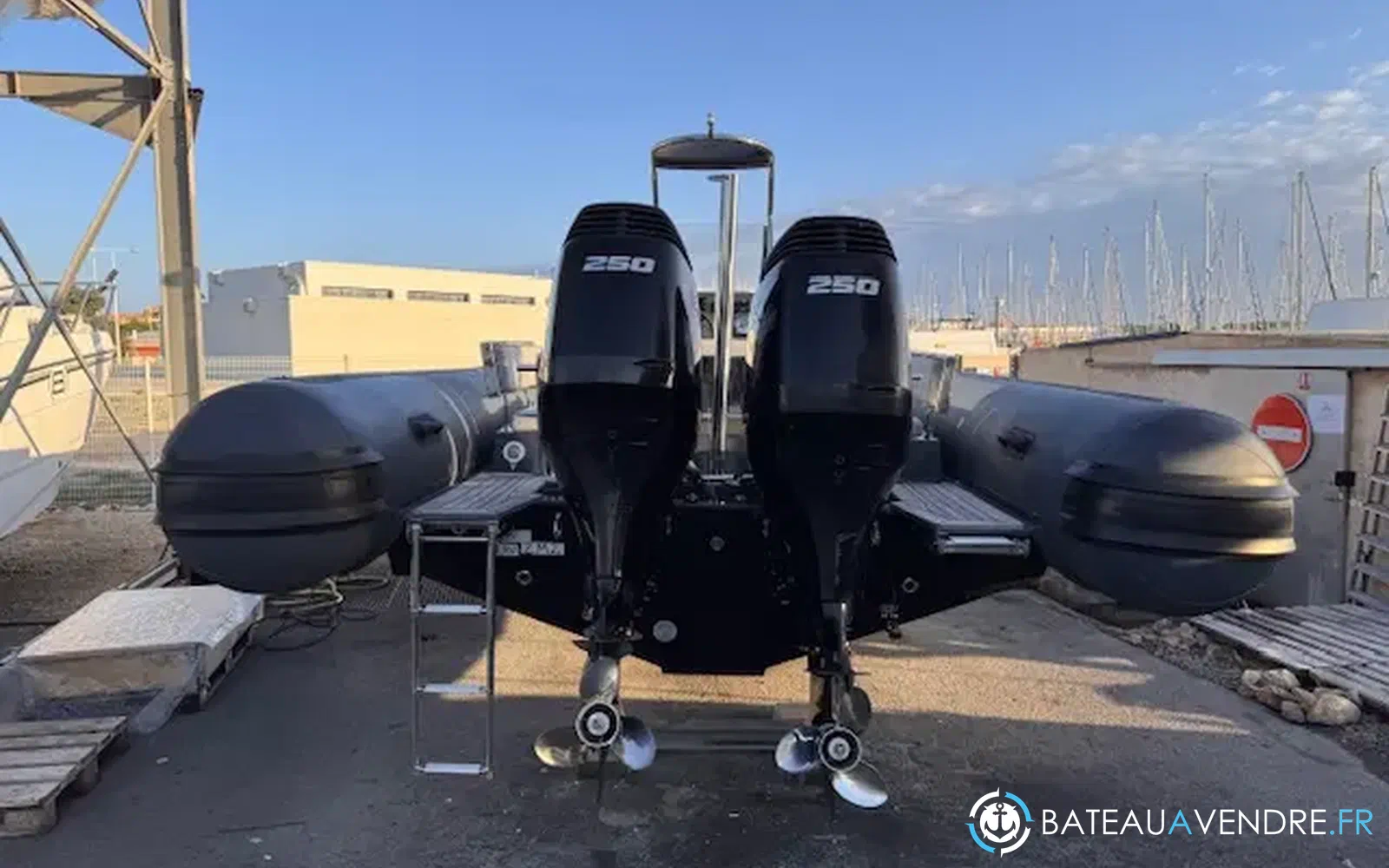 slider 1 Sea Water Smeralda 280