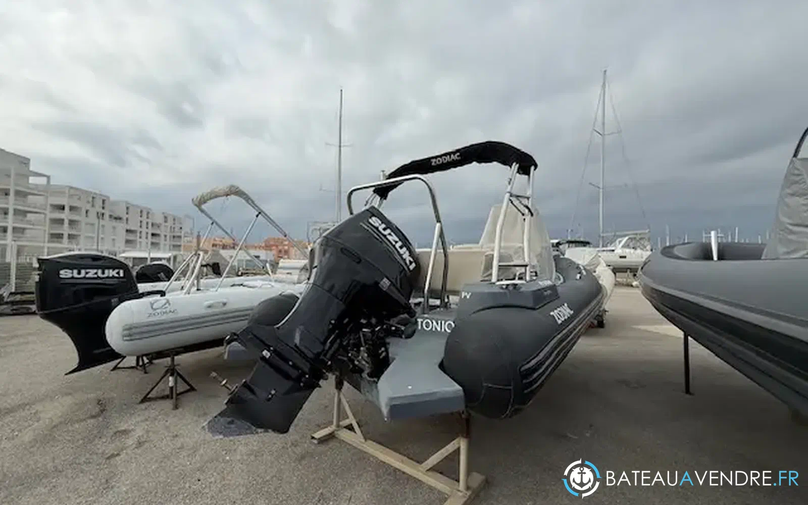 slider 4 Zodiac Medline 6.8