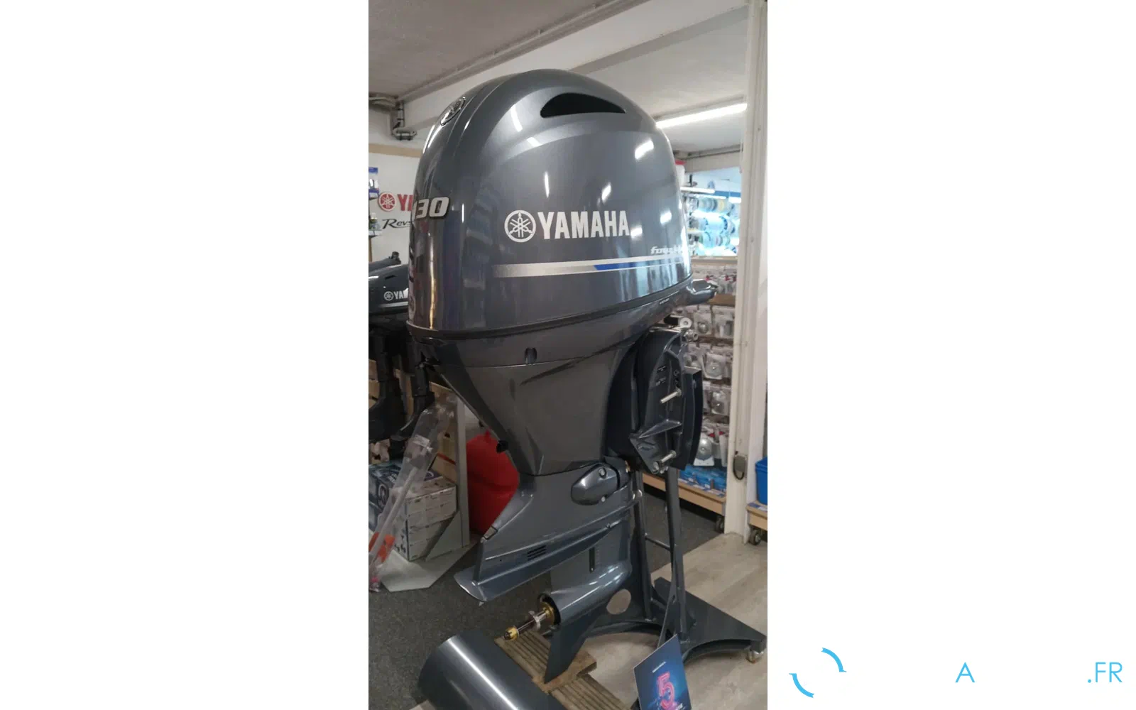 slider 3 Moteur YAMAHA F130LA