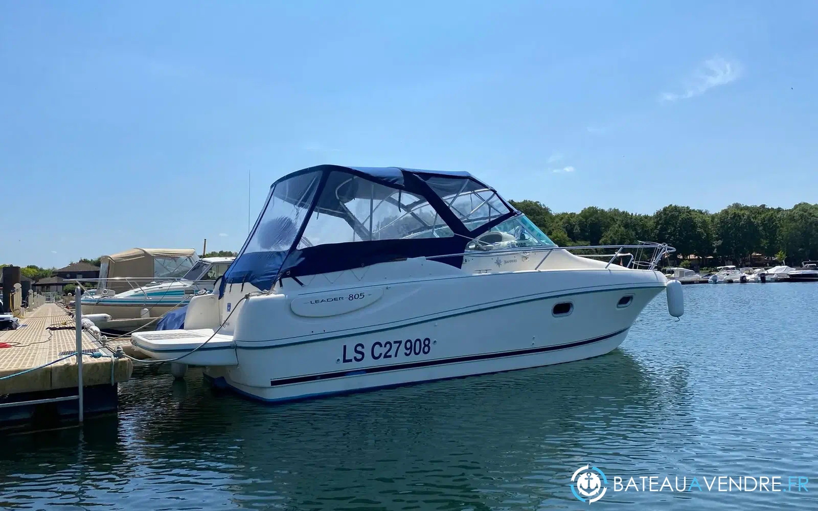 slider 1 Jeanneau Leader 805