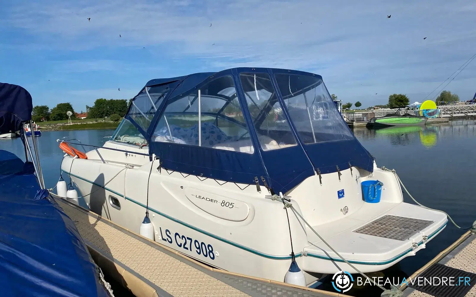 slider 5 Jeanneau Leader 805