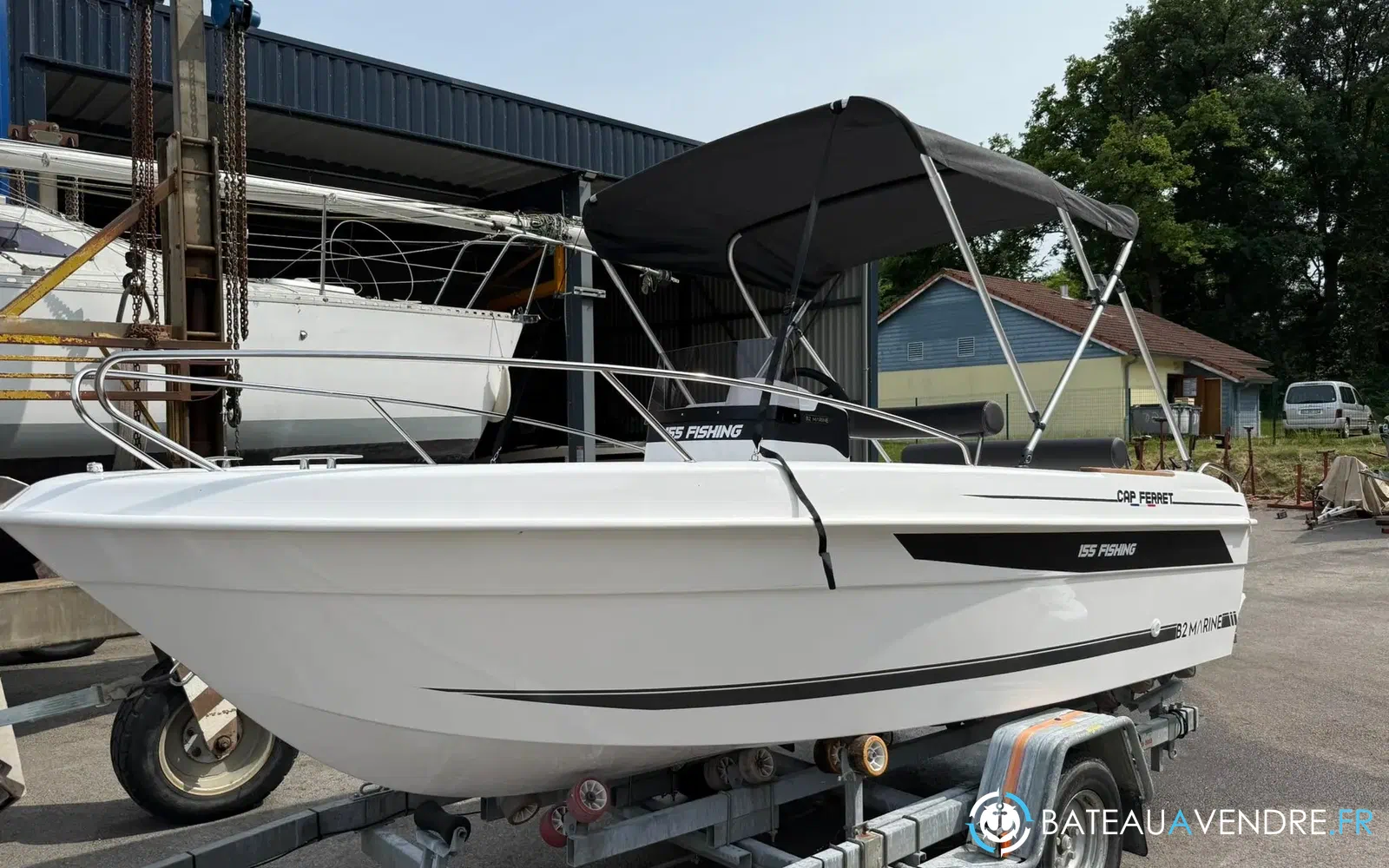 slider 0 B2 Marine 155 Fishing