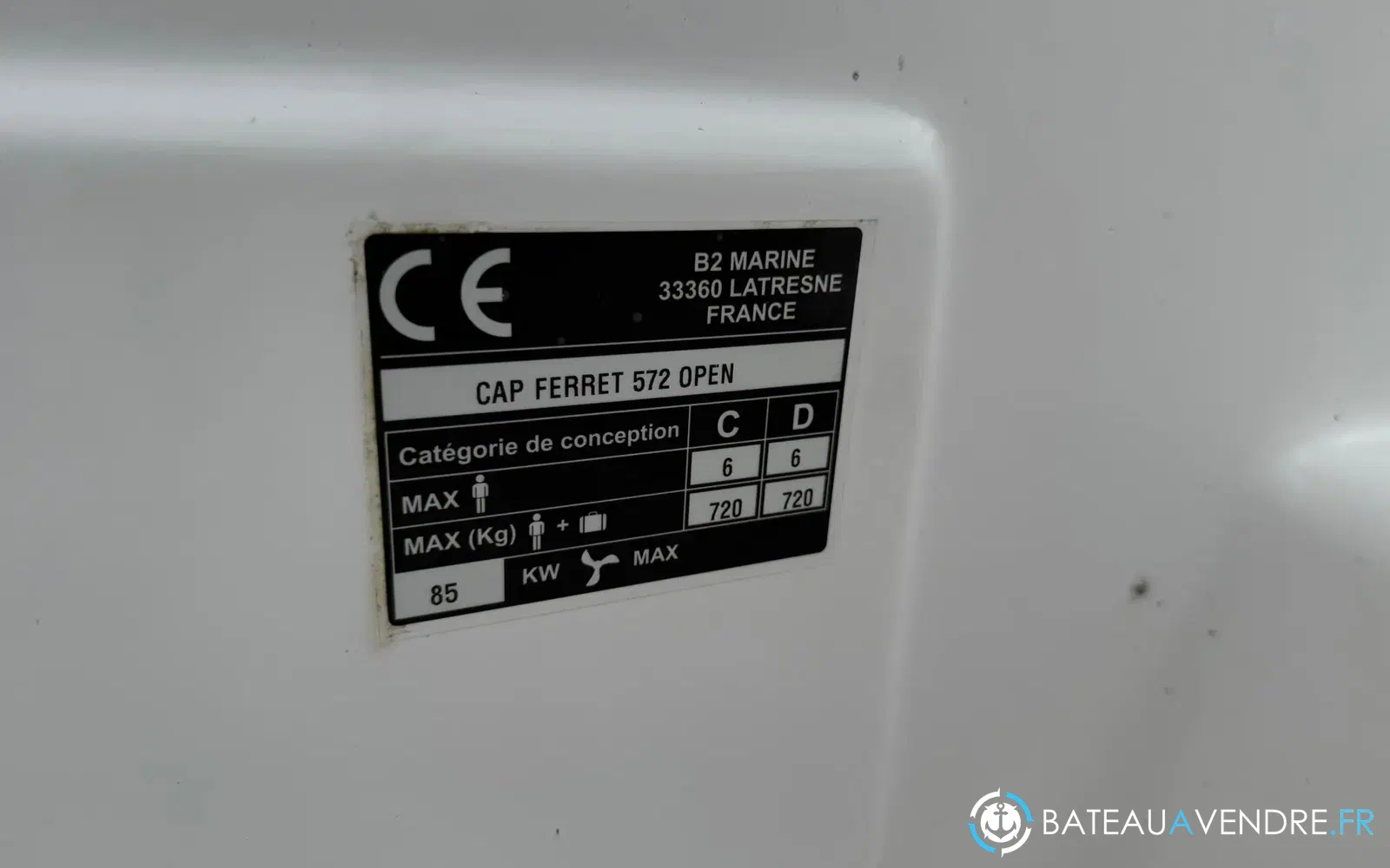 slider 20 B2 Marine 572 Open