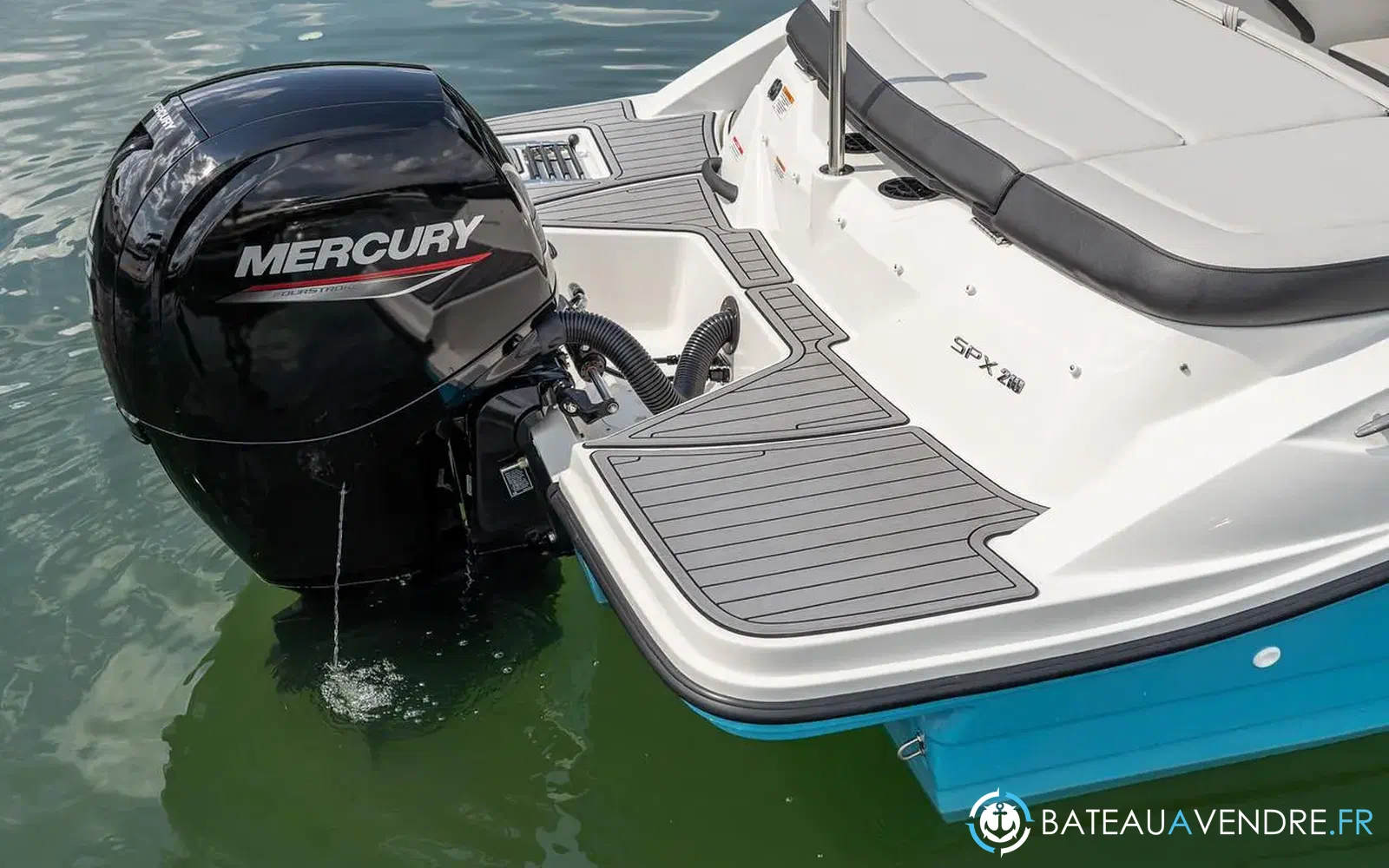 slider 19 Sea Ray 210 SPX OB