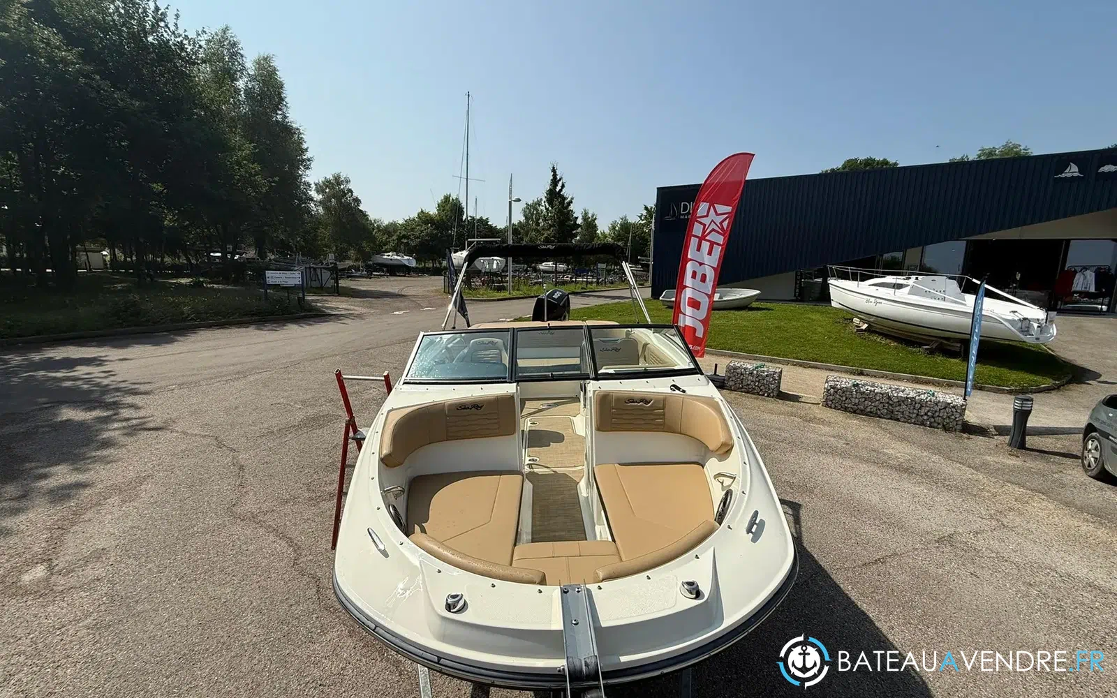 slider 5 Sea Ray 210 SPX OB
