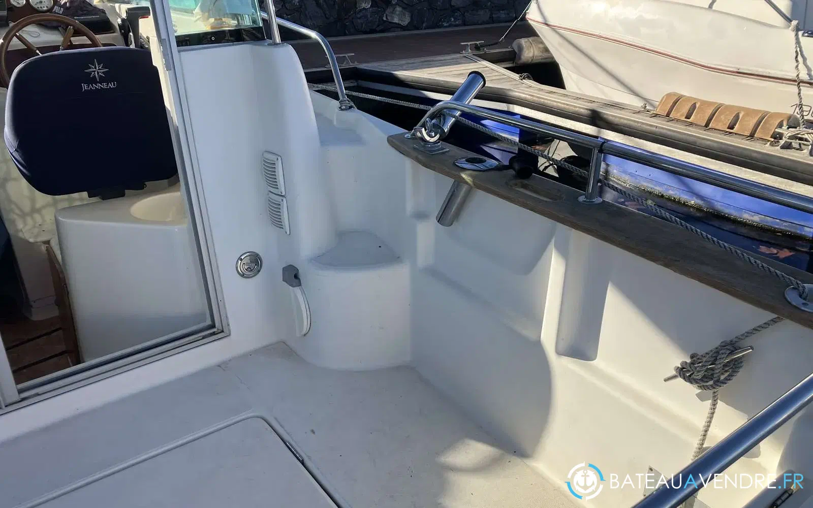slider 20 Jeanneau Merry Fisher 625 Legende