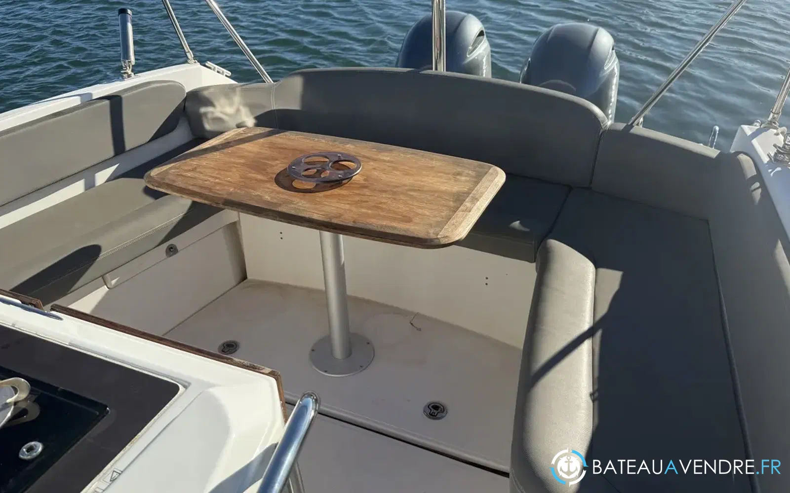 slider 13 Beneteau Flyer 850 Sun Deck