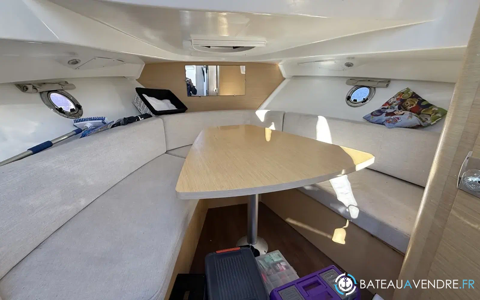 slider 16 Beneteau Flyer 850 Sun Deck