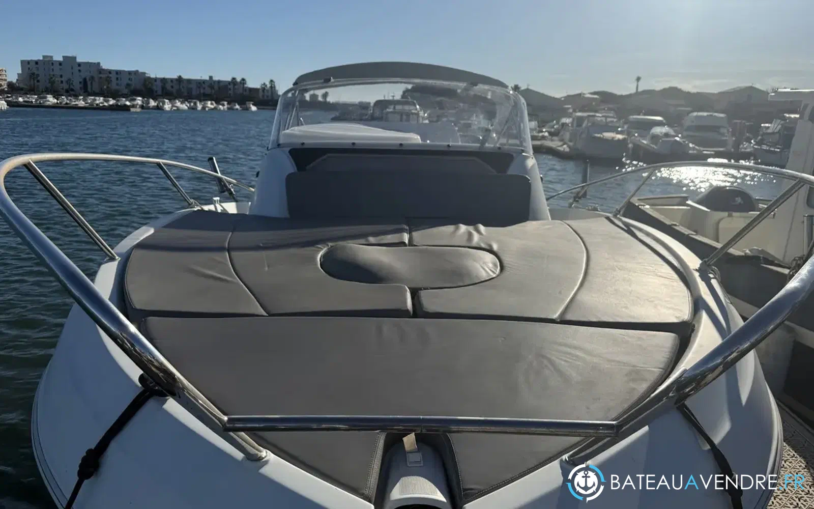 slider 3 Beneteau Flyer 850 Sun Deck
