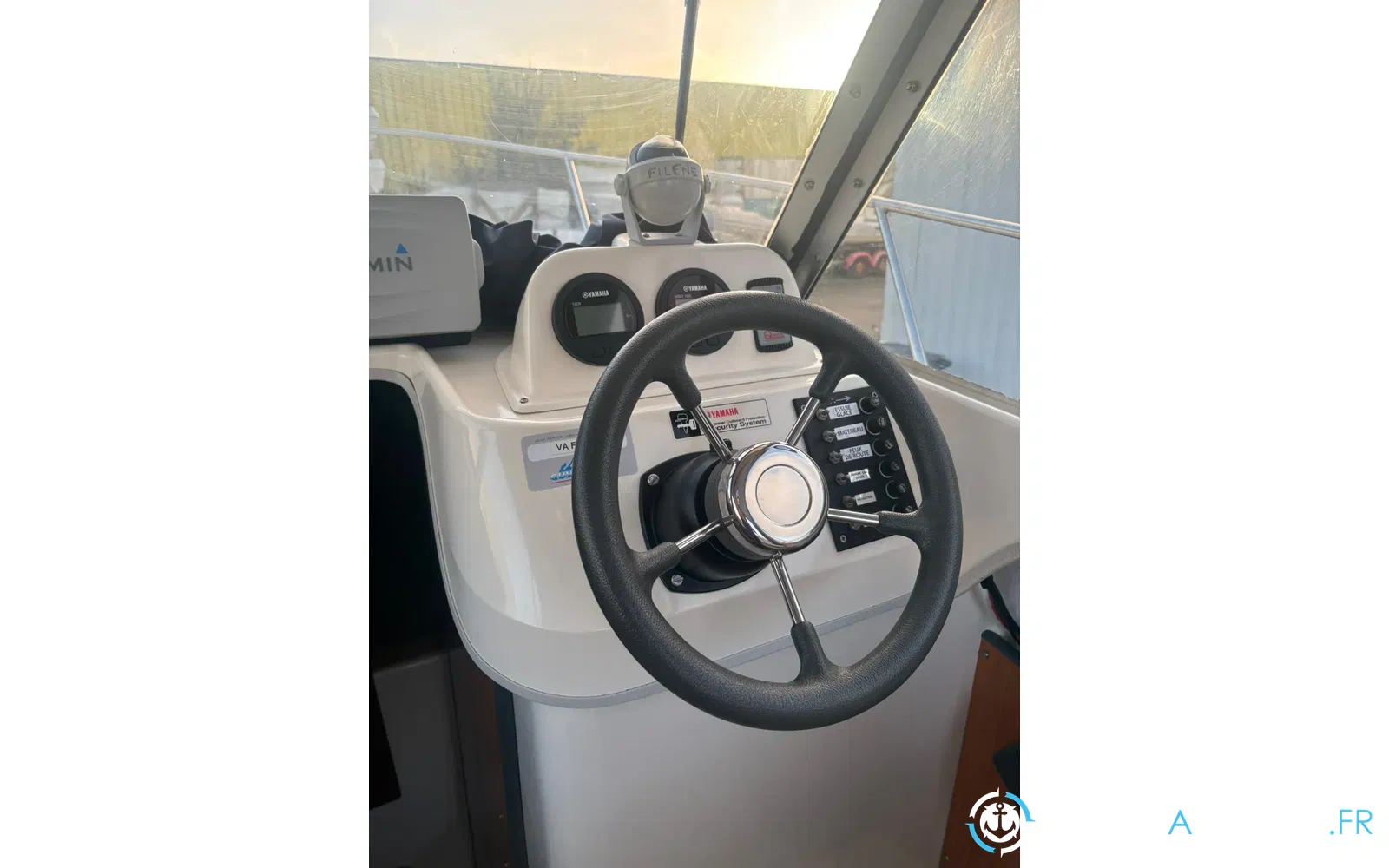 slider 7 Guymarine Evada 740