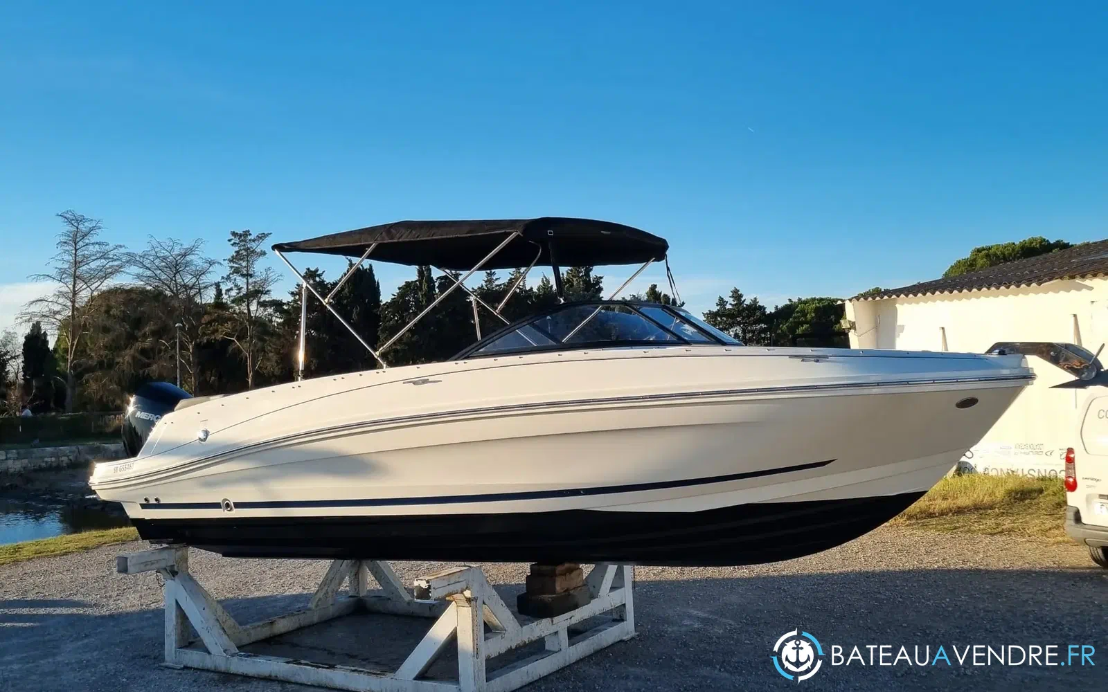 slider 18 Bayliner VR6 OB