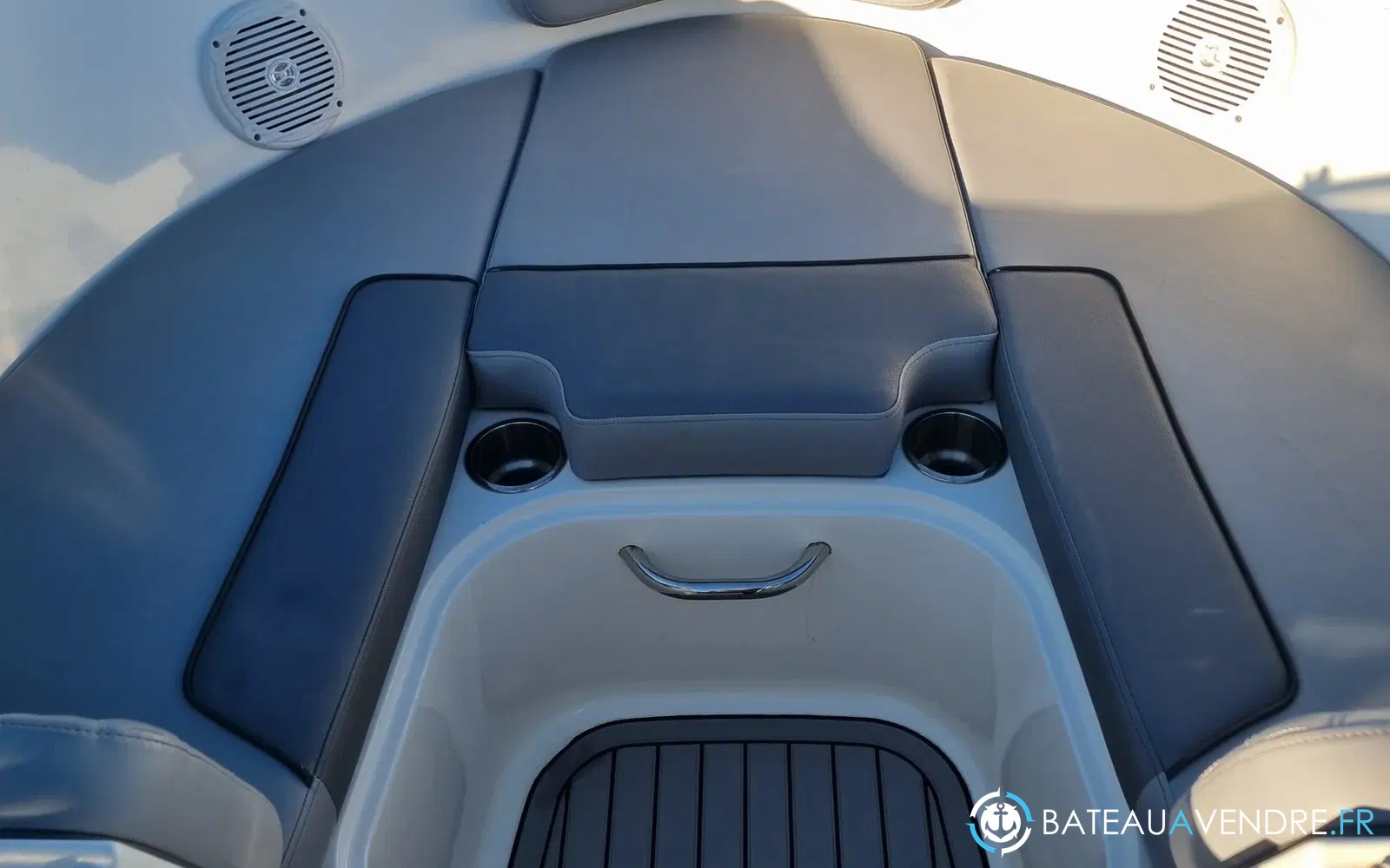 slider 7 Bayliner VR6 OB