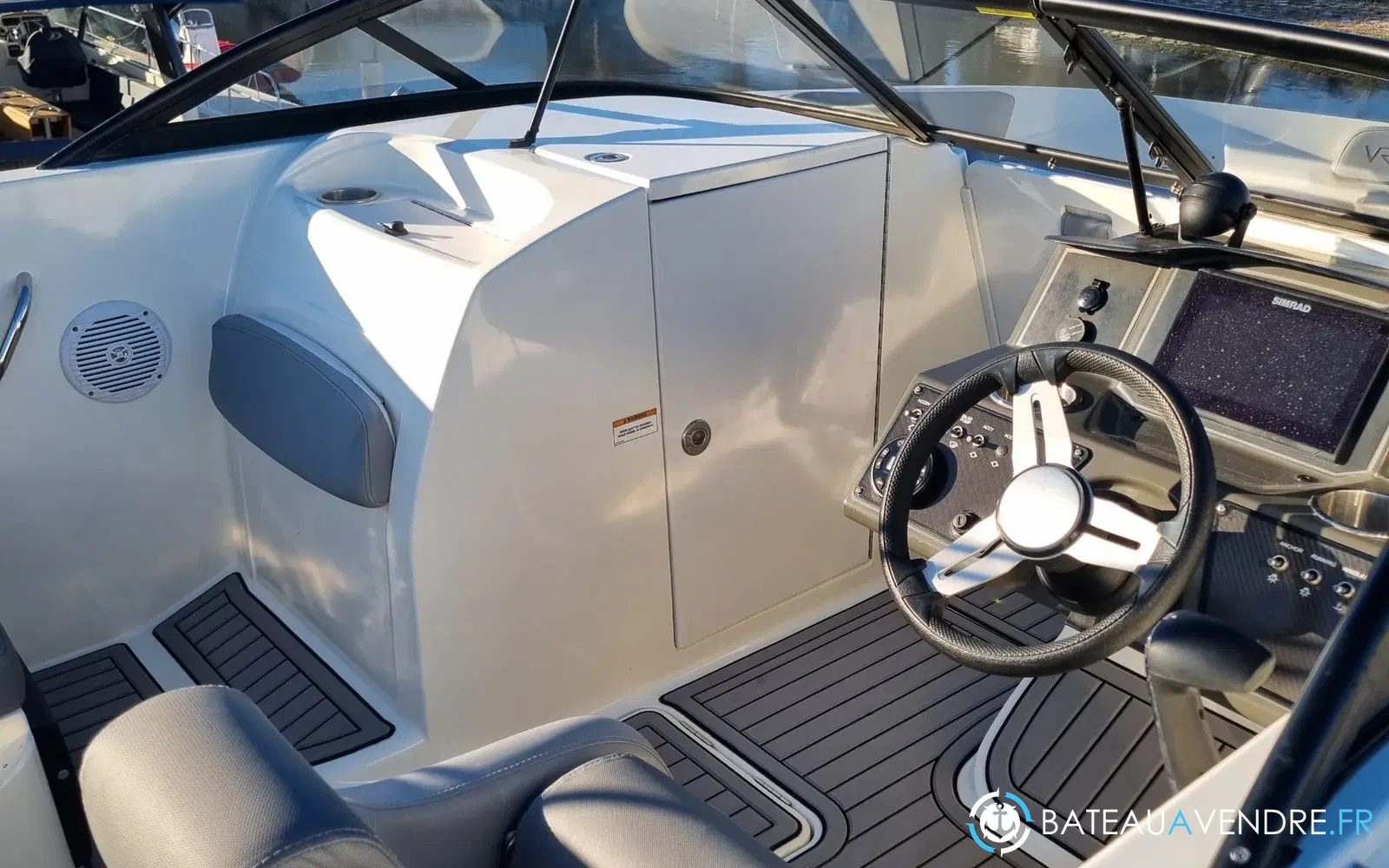slider 9 Bayliner VR6 OB