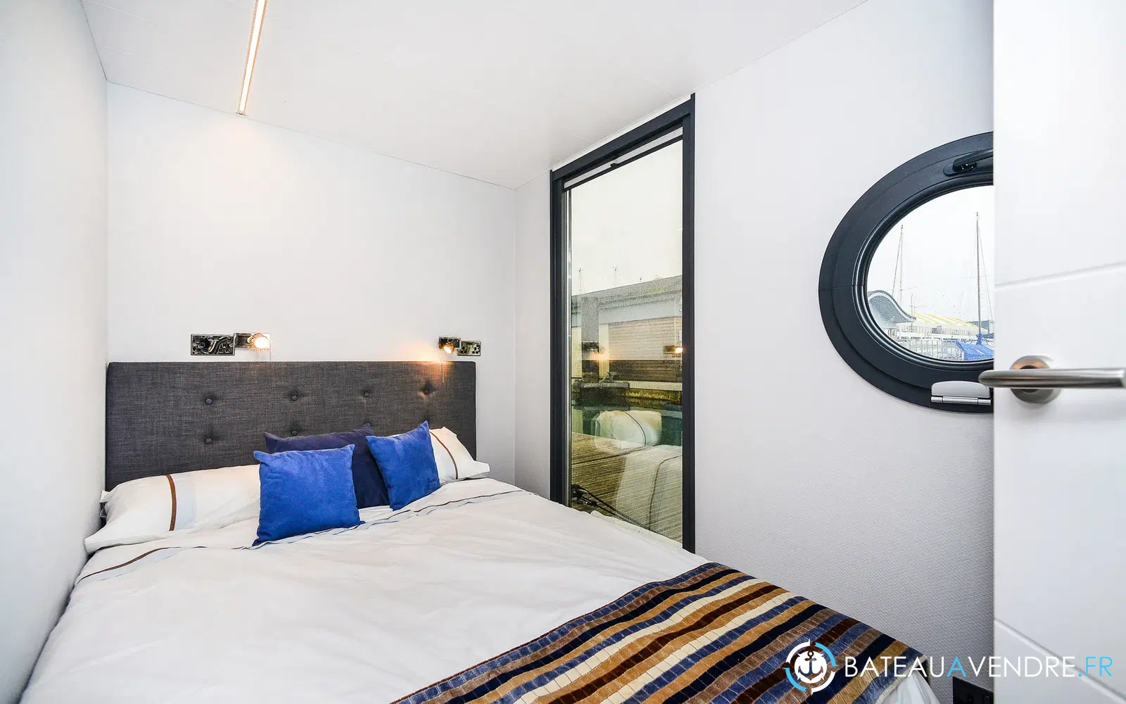 slider 17 La Mare Apartboat XL