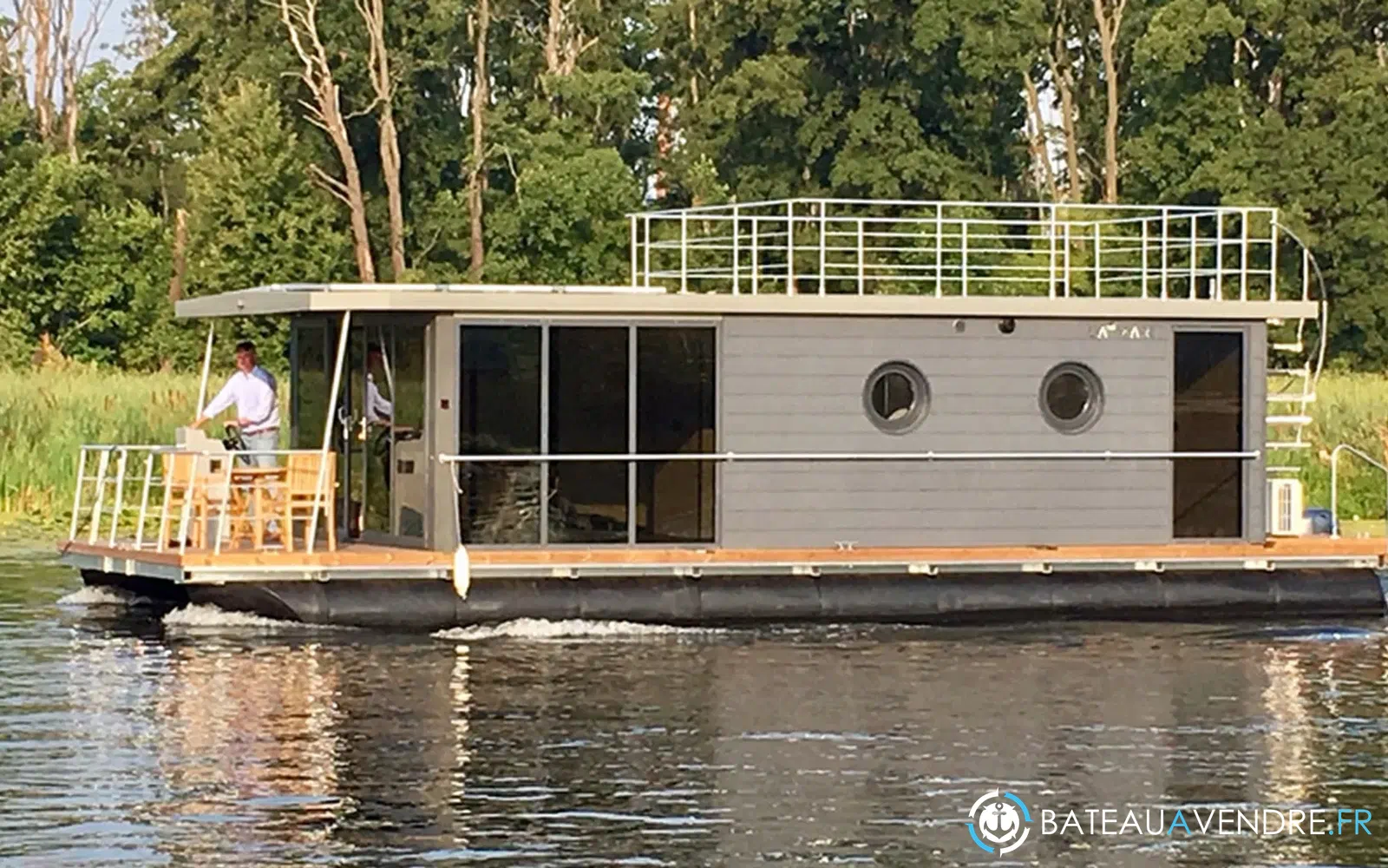 slider 3 La Mare Apartboat XL