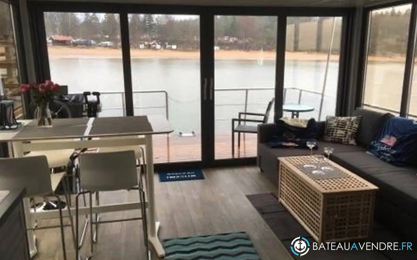 slider 5 La Mare Apartboat XL