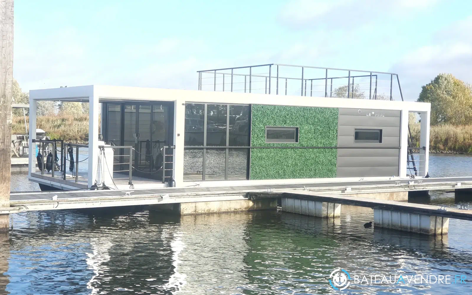 slider 7 La Mare Modern 12