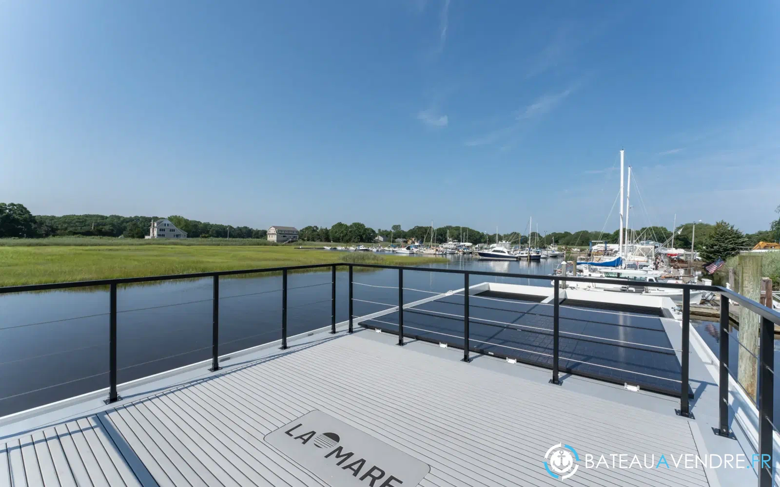 slider 18 La Mare Modern 14