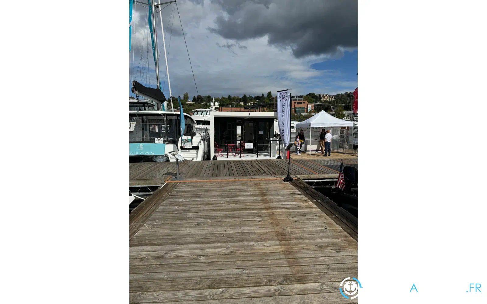 slider 19 La Mare Modern 14