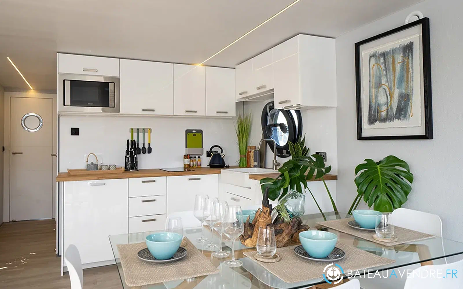 slider 15 La Mare Apartboat XXL
