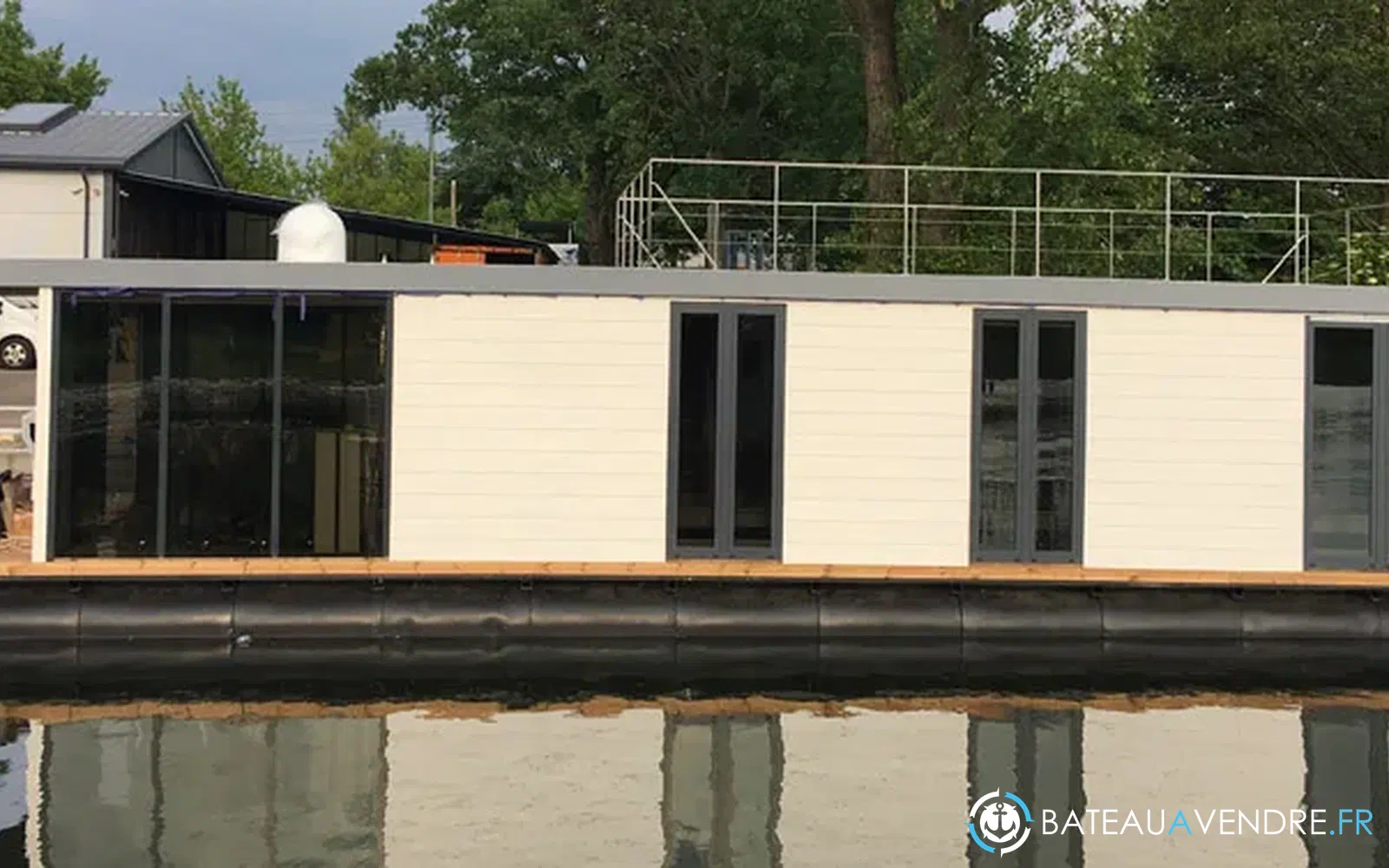 slider 5 La Mare Apartboat XXL