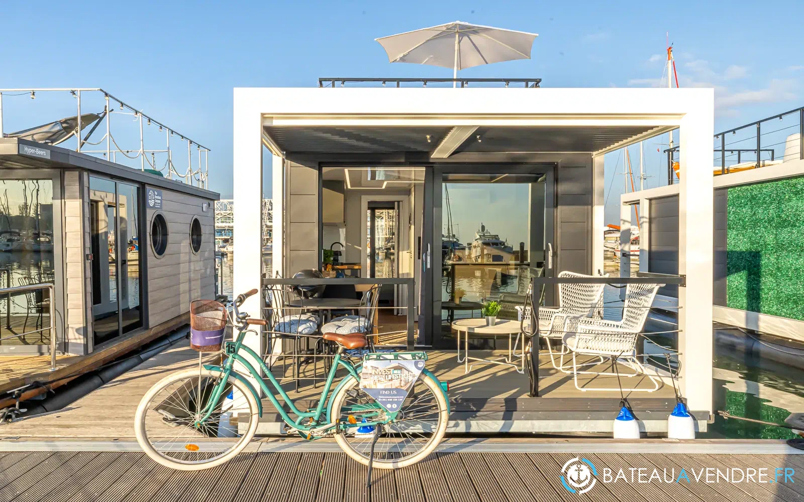 slider 3 La Mare Modern 9