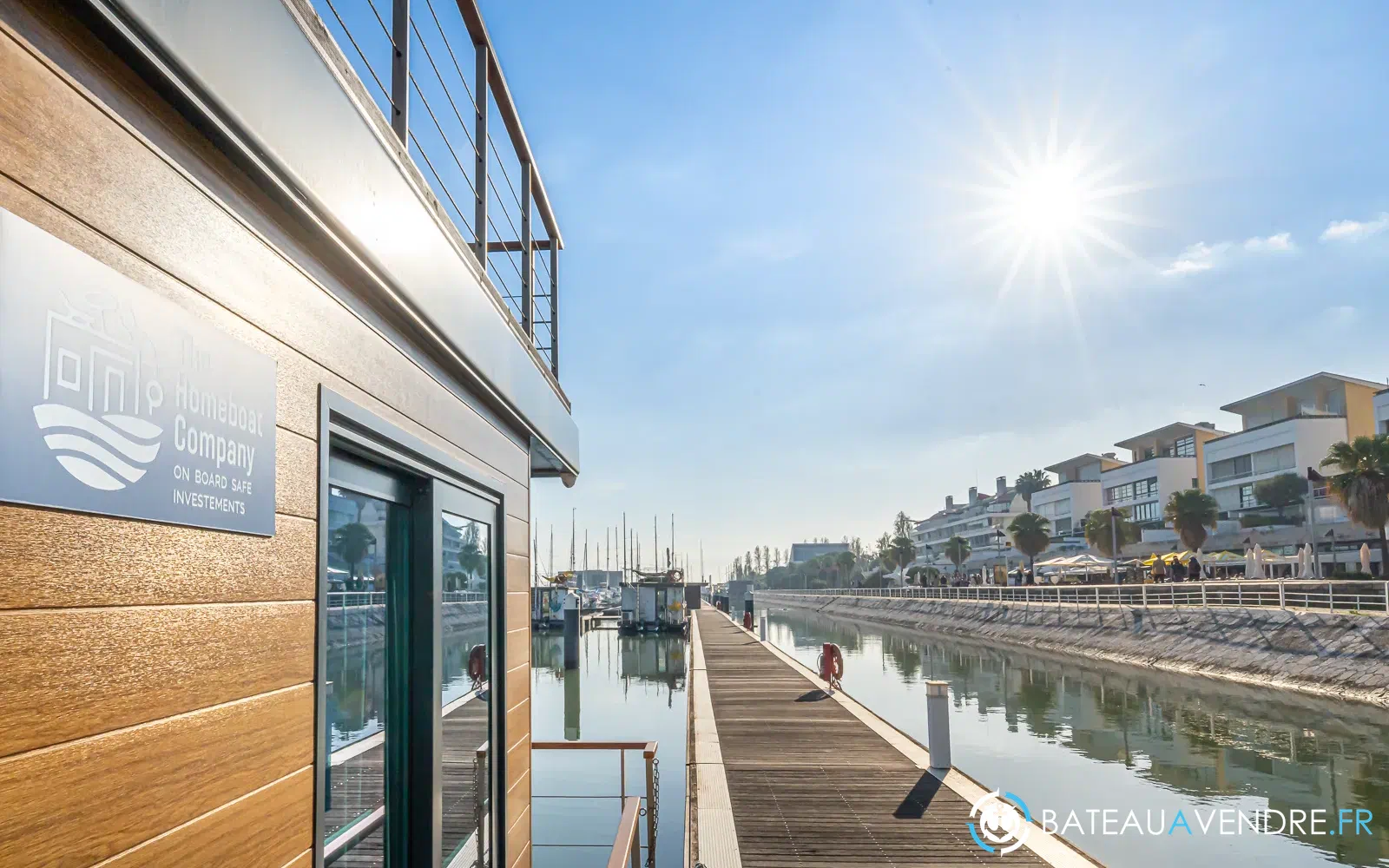 slider 1 La Mare Modern 9