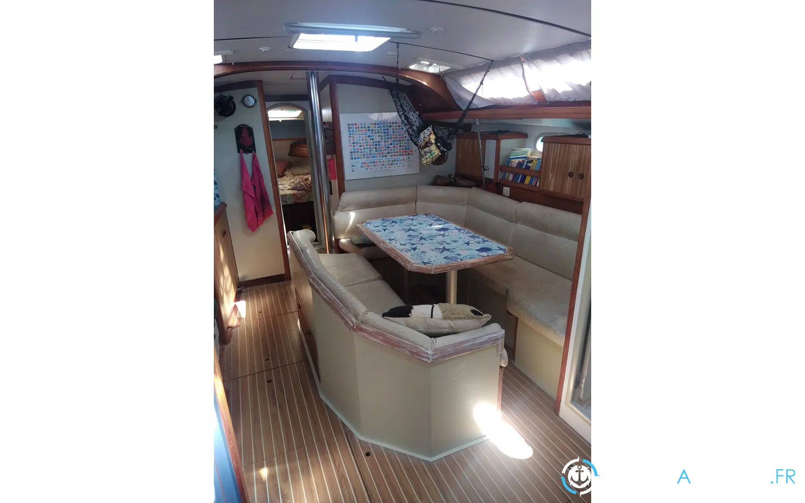 slider 3 Jeanneau Sun Odyssey 42.2