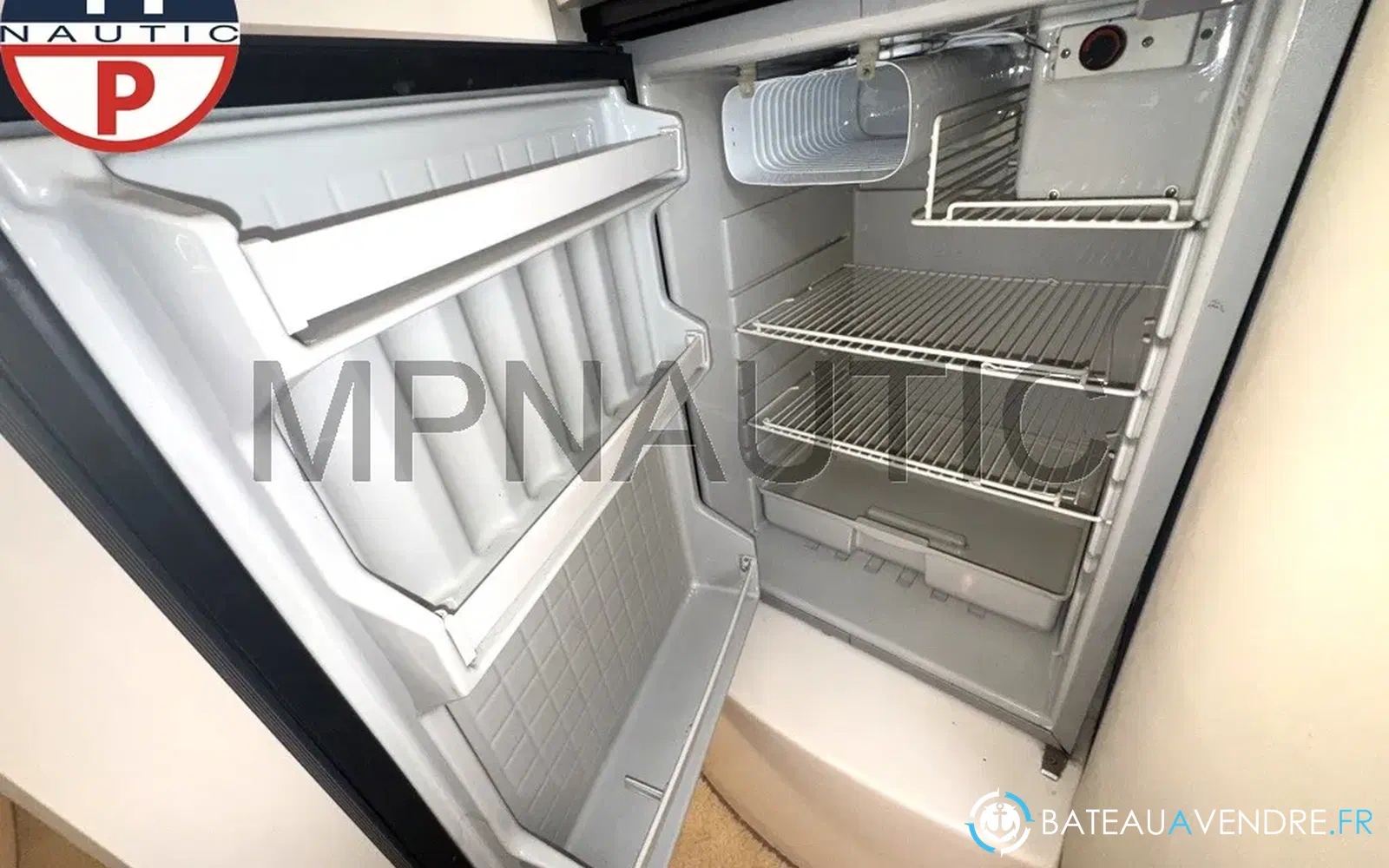 slider 10 Sessa Marine Oyster 30