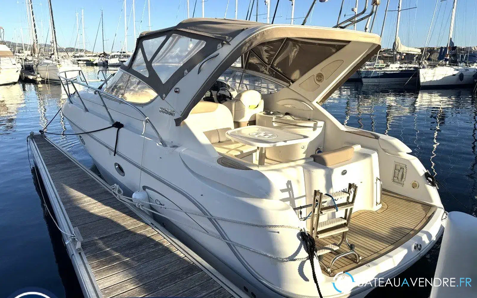 slider 0 Sessa Marine Oyster 30