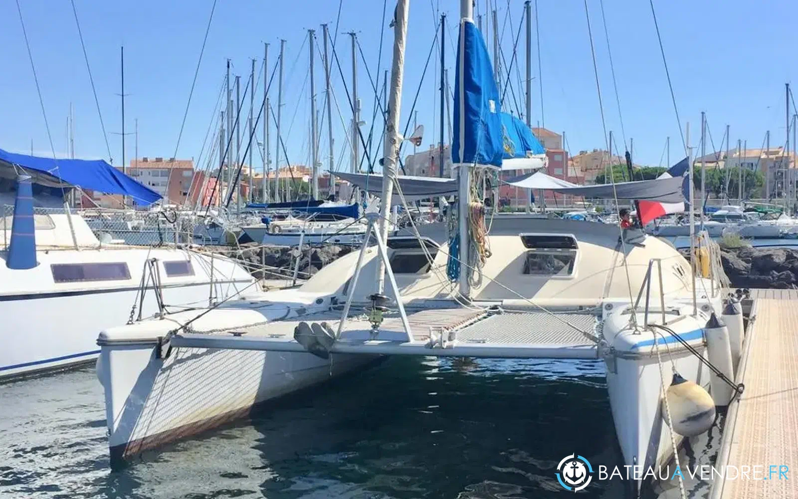slider 0 Beneteau Blue 2